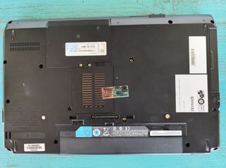 FUJITSU LifeBook E75-thumb-5