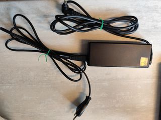 FUJITSU LifeBook E75-thumb-6