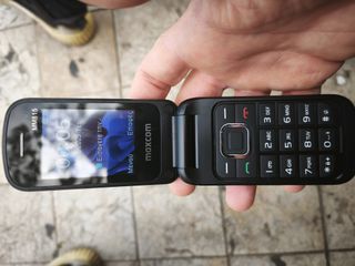 Maxcom mm815