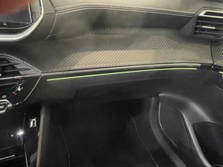 Peugeot 208 2021 e-GT-thumb-10