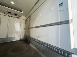 Φορτηγό Έως 7.5τ Mercedes-Benz 2018 316-thumb-21