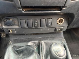 Mitsubishi L200 2017-thumb-8