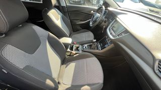 Opel Grandland X 2019 1.2 PURETECH 130HP-thumb-25