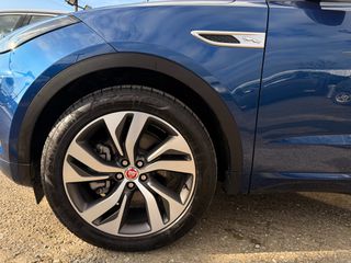 Jaguar E-Pace 2022 R DYNAMIC PUG IN HYBRID 1.5cc 309hp-thumb-5