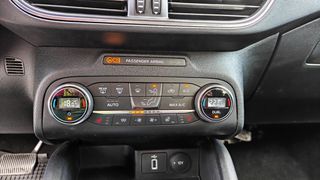 Ford Focus 2020 Active 1.5 EcoBlue 120hp *Navi*Automatic-thumb-25