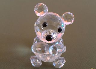 SWAROVSKI Silver Crystal, μινιατούρες (3) στο κουτί τους. Δεν έχουν χρησιμοποιηθεί ποτέ.Σε κατάσταση καινούριου. Τιμές. Παπάκι 35, Ψαράκι 40, Αρκουδάκι 45. Πωλούνται  μεμονωμένα