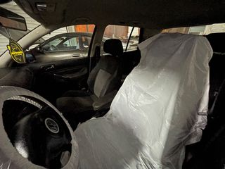 Volkswagen Golf 2001 GTI 20V TURBO-thumb-8