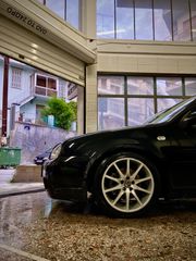 Volkswagen Golf 2001 GTI 20V TURBO-thumb-4
