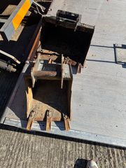 Εκσκαφέας Με Ερπύστριες JCB 2021 19C γρήγορη αλλαγή-thumb-7