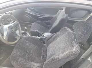 Hyundai cupe τεμπέλης