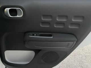 Citroen C3 2016 SHINE 1.2 110 HP FULL EXTRA!!!-thumb-24