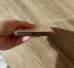 iPhone XS Max-thumb-5