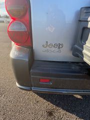 Jeep Cherokee 2005 2.8 CRD DIESEL RED RIVER EDITION AUTO-thumb-8