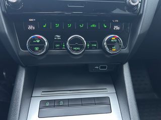 Skoda Octavia 2019 ΑΥΤΟΜΑΤΟ CLIMA CARPLAY SERVICE-thumb-18