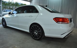Mercedes-Benz E 200 2013 1.6cc STYLE DARK NIGHT 7G/TRONIC AUTOMATIC-F1 PADS-thumb-12