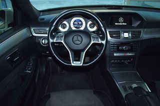 Mercedes-Benz E 200 2013 1.6cc STYLE DARK NIGHT 7G/TRONIC AUTOMATIC-F1 PADS-thumb-23