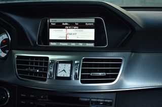 Mercedes-Benz E 200 2013 1.6cc STYLE DARK NIGHT 7G/TRONIC AUTOMATIC-F1 PADS-thumb-27