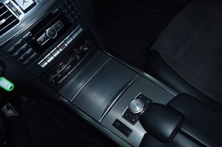 Mercedes-Benz E 200 2013 1.6cc STYLE DARK NIGHT 7G/TRONIC AUTOMATIC-F1 PADS-thumb-28