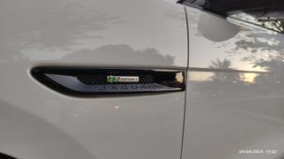 Jaguar F-Pace 2018 R-Sport F1-thumb-45