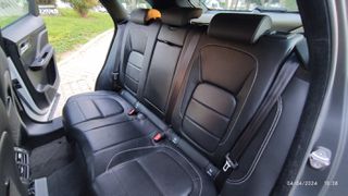 Jaguar F-Pace 2018 R-Sport F1-thumb-11