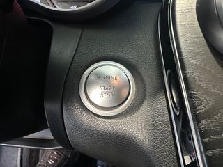 Mercedes-Benz C 180 2017 AMG LINE-thumb-40