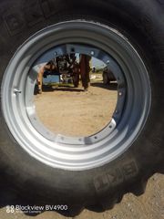 BKT 540/65R30-thumb-8