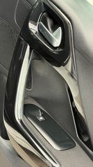 Peugeot 208 2018-thumb-10