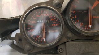 Honda 1985 vf1000r 1985-thumb-3