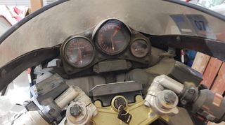 Honda 1985 vf1000r 1985-thumb-4