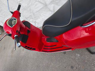 Piaggio Vespa 2015 GTS SUPER 125 ABS-thumb-5
