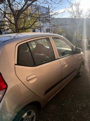 Hyundai i 10 2008-thumb-3