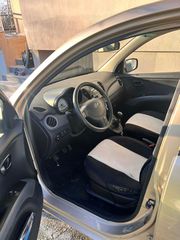 Hyundai i 10 2008-thumb-8