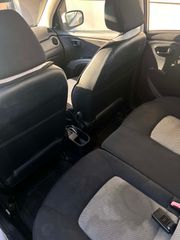 Hyundai i 10 2008-thumb-9