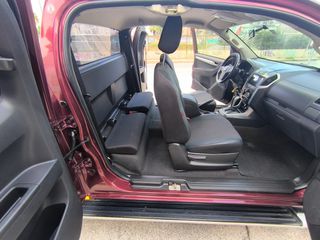 Isuzu D-Max 2014 D-MAX LS TURBO DIESEL 2,5-thumb-18
