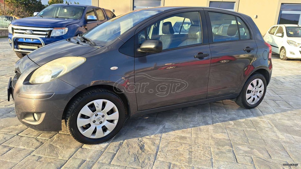 Toyota Yaris 2010 1.0 VVT-I