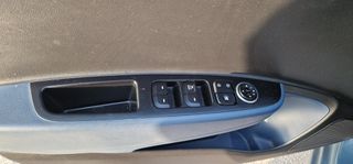 Hyundai i 10 2015-thumb-13