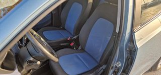 Hyundai i 10 2015-thumb-17