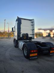 Volvo 2012 FH13-thumb-3