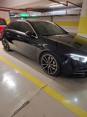 Mercedes-Benz A 35 AMG 2020 AMG SEDAN