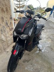 Super Soco CPX 2023-thumb-1