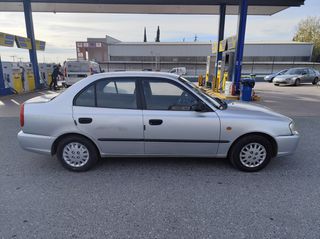 Hyundai Accent 2001 1.3 GLS-thumb-3