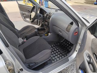 Hyundai Accent 2001 1.3 GLS-thumb-9
