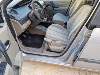 Renault Scenic 2004 16V-thumb-8