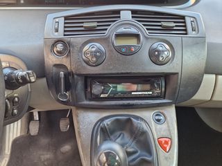 Renault Scenic 2004 16V-thumb-13