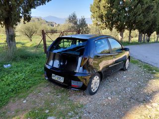 Fiat Punto 2000 1.2-thumb-5