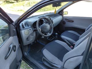 Fiat Punto 2000 1.2-thumb-8