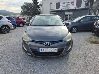 Hyundai i 20 2014 1.4 DIESEL 5D-thumb-2