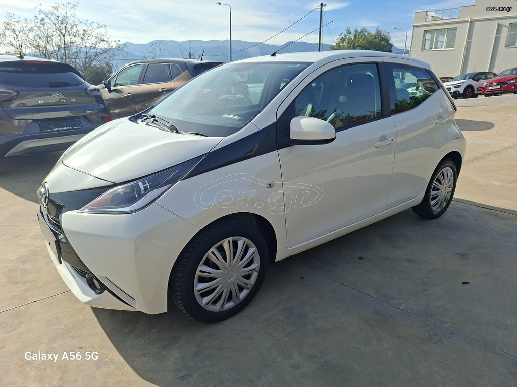 Toyota Aygo 2017 1.0 X-PLAY TOUCH X-SHIFT