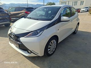 Toyota Aygo 2017 1.0 X-PLAY TOUCH X-SHIFT-thumb-1