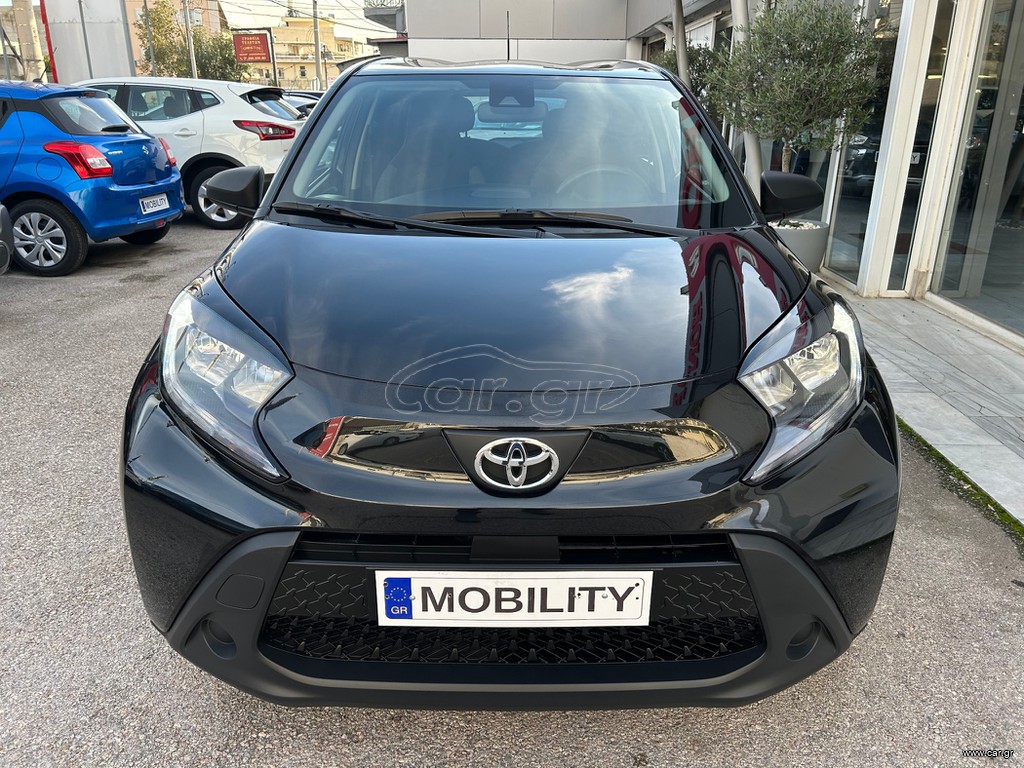 Toyota Aygo (X) 2023 1.0cc - 72hp ΜΕ ΓΡΑΠΤΕΣ ΕΓΓΥΗΣΕΙΣ ΚΑΙ 10.620 ΧΙΛΙΟΜΕΤΡΑ!!!